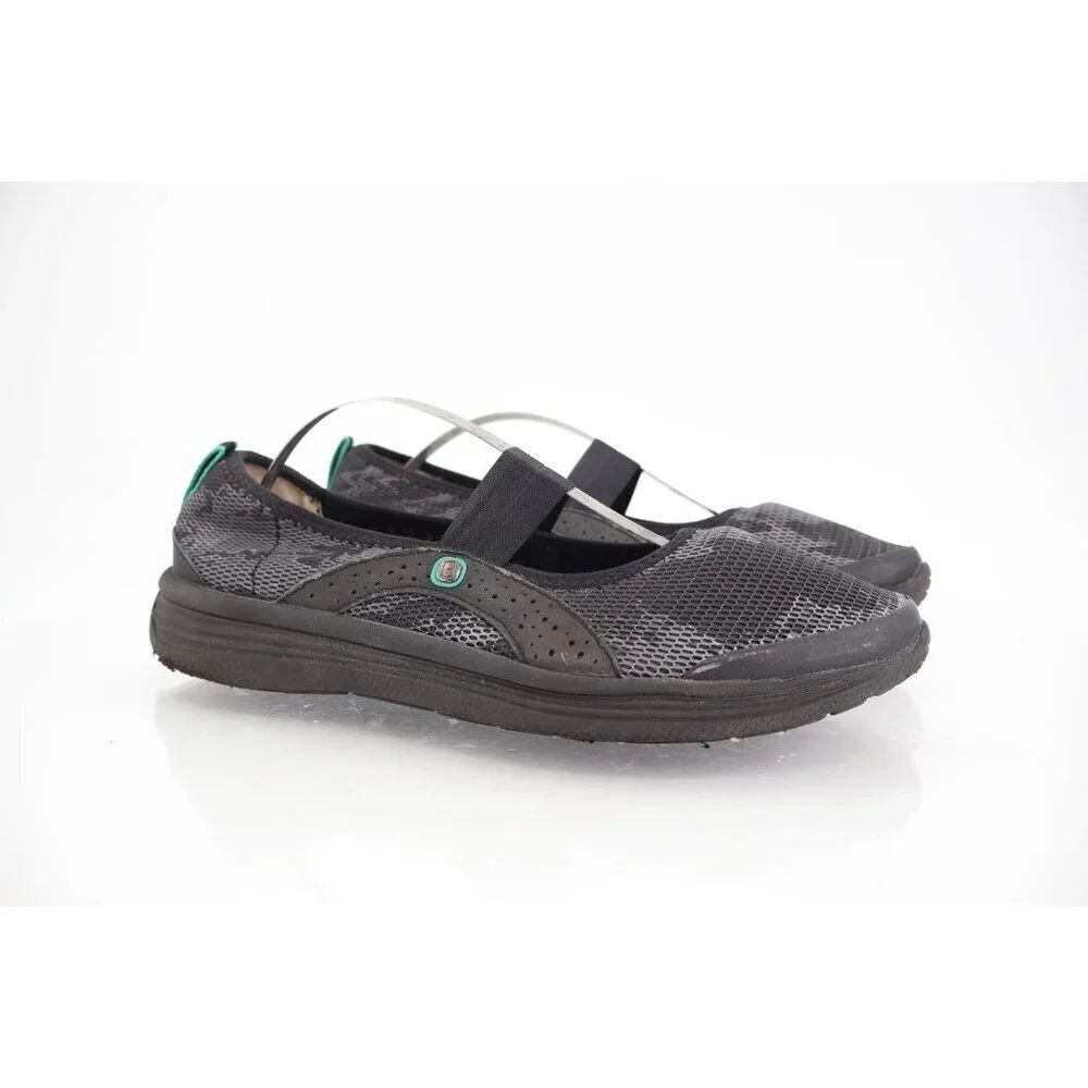 Bzees Women's Wish Slip On Size 9 Gray Black Camo Flats Wedge Casual Light Walk